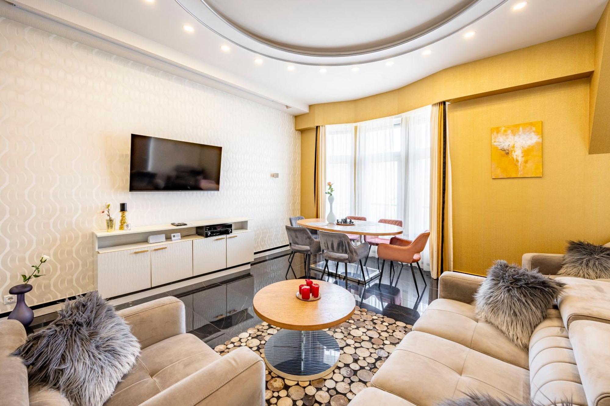 Luxury Royal Central Apartment By Prestige Homes Budapest Eksteriør bilde