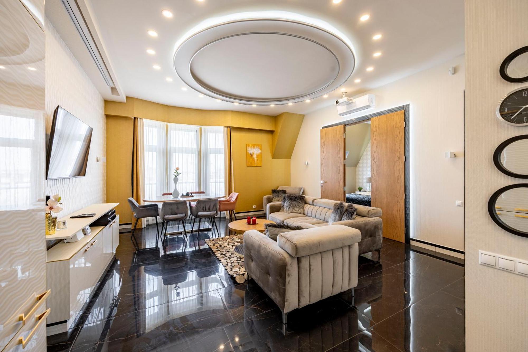 Luxury Royal Central Apartment By Prestige Homes Budapest Eksteriør bilde